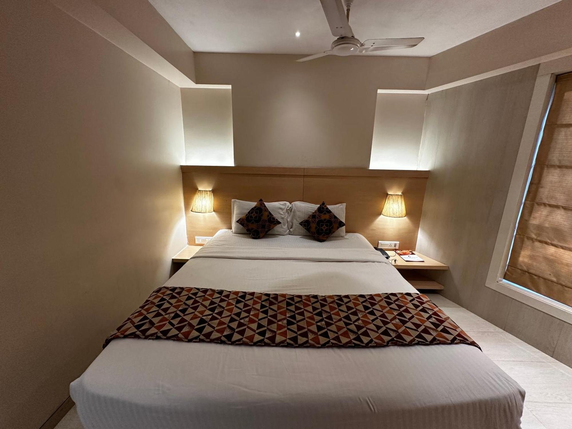 South Coast Hotel Wagle Estate Thane Exterior photo