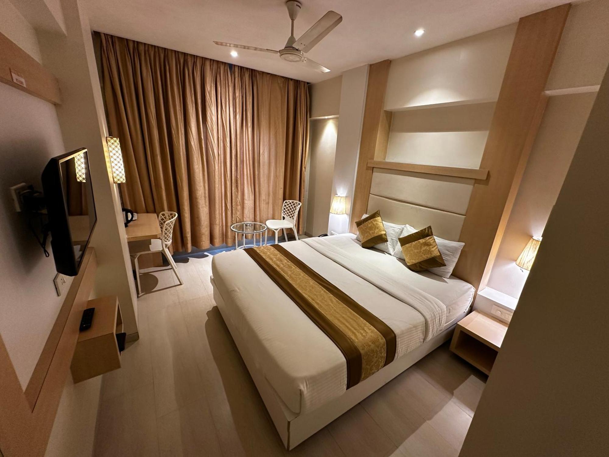 South Coast Hotel Wagle Estate Thane Exterior photo